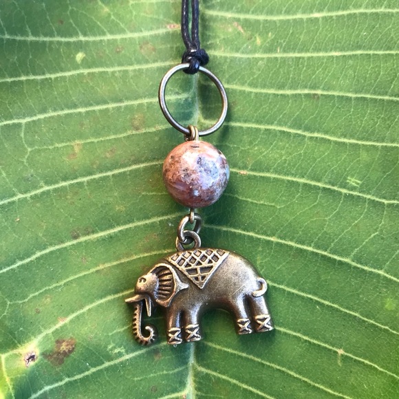 Jewelry - Agate 🐘
